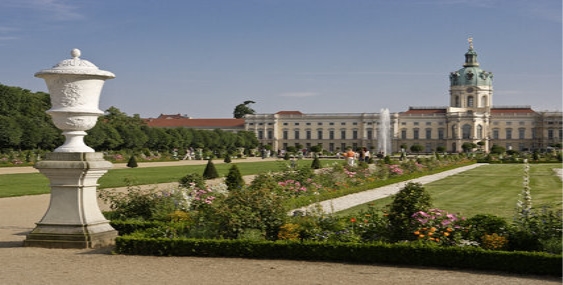 Schloss & Schlossgarten Charlottenburg in Berlin